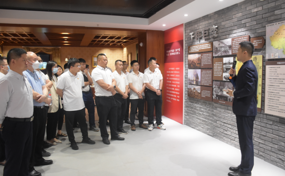 1688542352659577.png 2.png